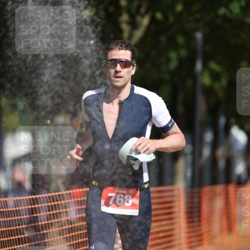 07.09.2025 - 19. Norderstedt Triathlon Michael Strokosch http://msf.ph/oto/8805255 07.09.2025 12:07:32 Laufen 768, 1368 meine-sportfotos.de