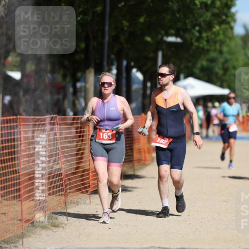 07.09.2025 - 19. Norderstedt Triathlon Michael Strokosch http://msf.ph/oto/8805299 07.09.2025 12:37:35 Laufen 162, 163, 192, 699, 761 meine-sportfotos.de