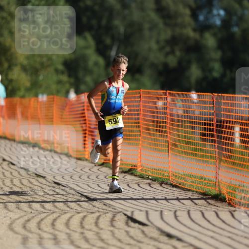 07.09.2025 - 19. Norderstedt Triathlon Michael Strokosch http://msf.ph/oto/8805344 07.09.2025 09:45:13 Laufen 567, 592 meine-sportfotos.de