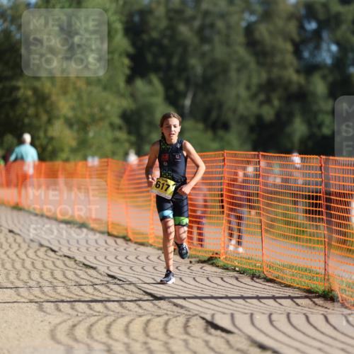 07.09.2025 - 19. Norderstedt Triathlon Michael Strokosch http://msf.ph/oto/8805419 07.09.2025 09:45:17 Laufen 592, 617 meine-sportfotos.de