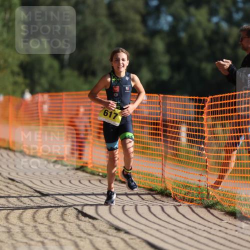07.09.2025 - 19. Norderstedt Triathlon Michael Strokosch http://msf.ph/oto/8805451 07.09.2025 09:45:19 Laufen 592, 617 meine-sportfotos.de