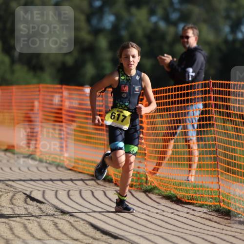 07.09.2025 - 19. Norderstedt Triathlon Michael Strokosch http://msf.ph/oto/8805472 07.09.2025 09:45:20 Laufen 592, 617 meine-sportfotos.de
