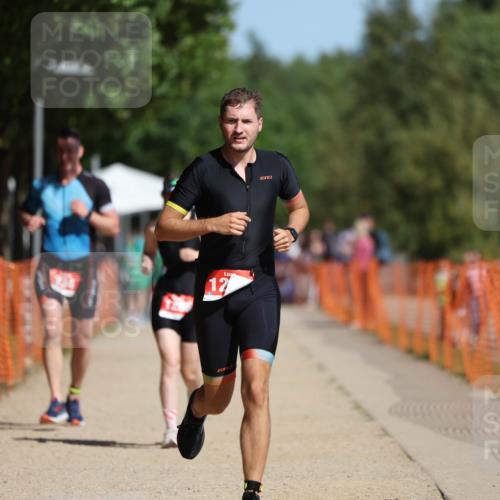 07.09.2025 - 19. Norderstedt Triathlon Michael Strokosch http://msf.ph/oto/8805475 07.09.2025 12:08:00 Laufen 734, 1223, 1288 meine-sportfotos.de