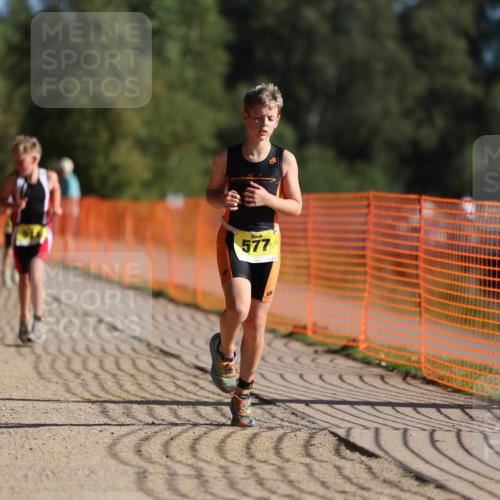 07.09.2025 - 19. Norderstedt Triathlon Michael Strokosch http://msf.ph/oto/8805607 07.09.2025 09:45:43 Laufen 574, 577 meine-sportfotos.de