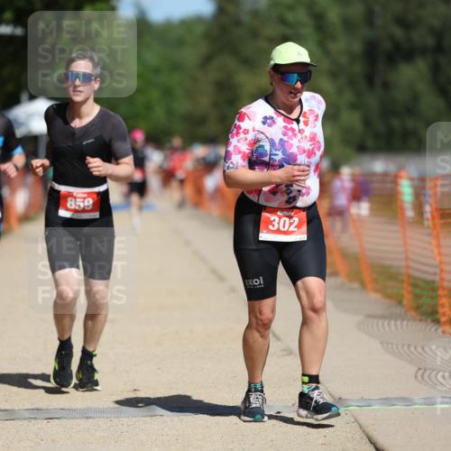 07.09.2025 - 19. Norderstedt Triathlon Michael Strokosch http://msf.ph/oto/8805624 07.09.2025 12:38:00 Laufen 302, 824, 859 meine-sportfotos.de