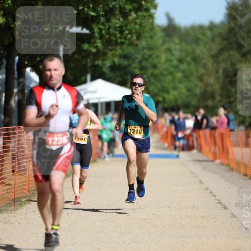 07.09.2025 - 19. Norderstedt Triathlon Michael Strokosch http://msf.ph/oto/8805641 07.09.2025 12:08:17 Laufen 1167, 1210, 1236 meine-sportfotos.de