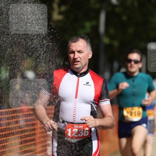 07.09.2025 - 19. Norderstedt Triathlon Michael Strokosch http://msf.ph/oto/8805697 07.09.2025 12:08:20 Laufen 1167, 1210, 1236 meine-sportfotos.de
