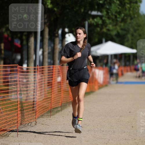 07.09.2025 - 19. Norderstedt Triathlon Michael Strokosch http://msf.ph/oto/8805705 07.09.2025 11:11:37 Laufen 666 meine-sportfotos.de
