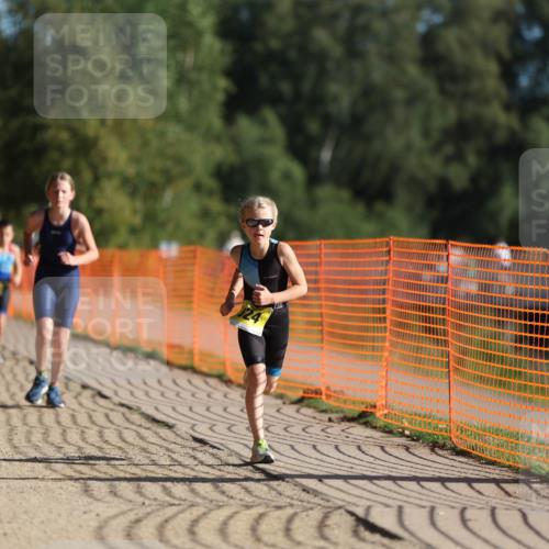 07.09.2025 - 19. Norderstedt Triathlon Michael Strokosch http://msf.ph/oto/8805735 07.09.2025 09:45:50 Laufen 574, 577, 619, 624 meine-sportfotos.de