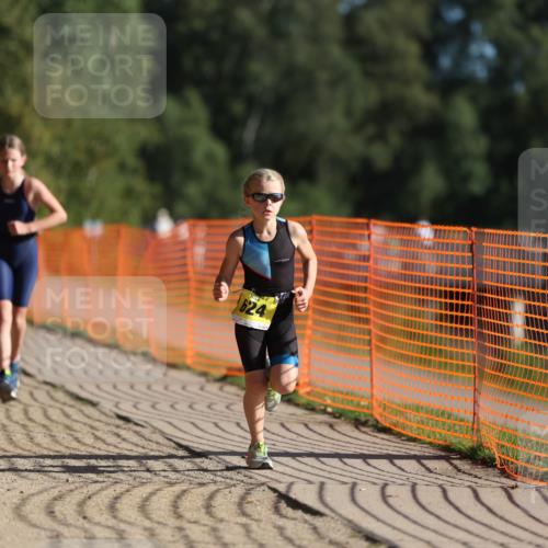 07.09.2025 - 19. Norderstedt Triathlon Michael Strokosch http://msf.ph/oto/8805757 07.09.2025 09:45:51 Laufen 554, 574, 619, 624 meine-sportfotos.de