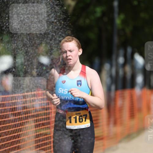 07.09.2025 - 19. Norderstedt Triathlon Michael Strokosch http://msf.ph/oto/8805807 07.09.2025 12:08:24 Laufen 149, 1167, 1210 meine-sportfotos.de