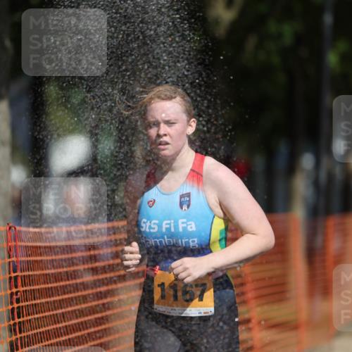 07.09.2025 - 19. Norderstedt Triathlon Michael Strokosch http://msf.ph/oto/8805812 07.09.2025 12:08:25 Laufen 149, 1167, 1210 meine-sportfotos.de