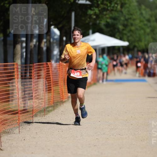 07.09.2025 - 19. Norderstedt Triathlon Michael Strokosch http://msf.ph/oto/8805869 07.09.2025 12:08:27 Laufen 149, 837, 1167 meine-sportfotos.de