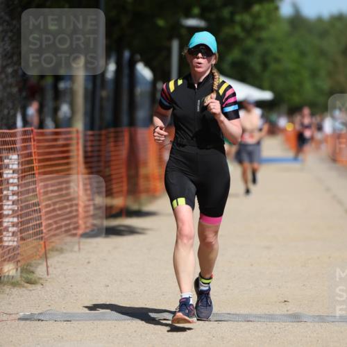07.09.2025 - 19. Norderstedt Triathlon Michael Strokosch http://msf.ph/oto/8805887 07.09.2025 12:38:19 Laufen 182, 299, 715 meine-sportfotos.de