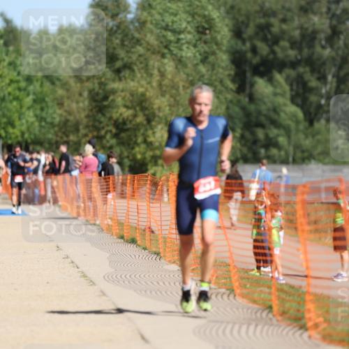 07.09.2025 - 19. Norderstedt Triathlon Michael Strokosch http://msf.ph/oto/8805959 07.09.2025 12:08:32 Laufen 149, 837 meine-sportfotos.de