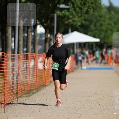 07.09.2025 - 19. Norderstedt Triathlon Michael Strokosch http://msf.ph/oto/8805968 07.09.2025 11:13:16 Laufen 644 meine-sportfotos.de