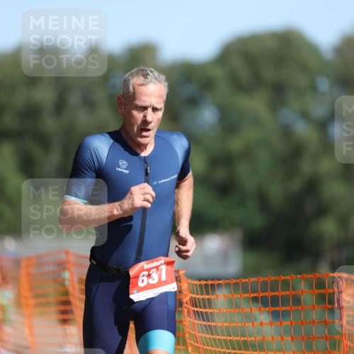 07.09.2025 - 19. Norderstedt Triathlon Michael Strokosch http://msf.ph/oto/8805993 07.09.2025 12:08:35 Laufen 837 meine-sportfotos.de