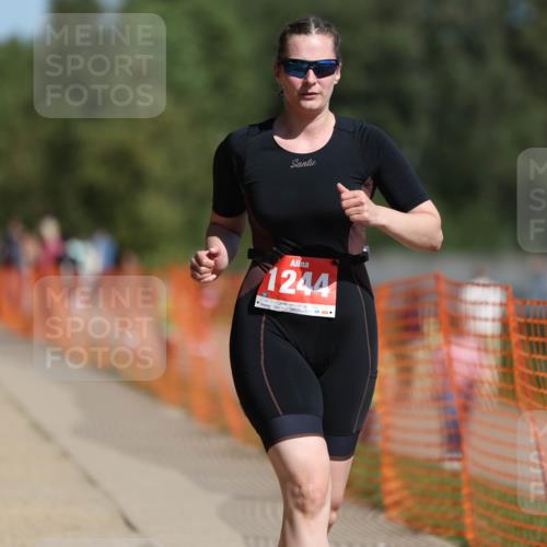 07.09.2025 - 19. Norderstedt Triathlon Michael Strokosch http://msf.ph/oto/8806104 07.09.2025 12:08:57 Laufen 185, 793, 806, 1244 meine-sportfotos.de