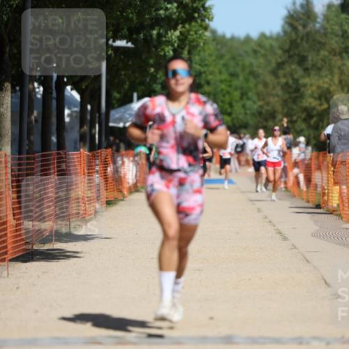07.09.2025 - 19. Norderstedt Triathlon Michael Strokosch http://msf.ph/oto/8806123 07.09.2025 12:38:51 Laufen 195 meine-sportfotos.de