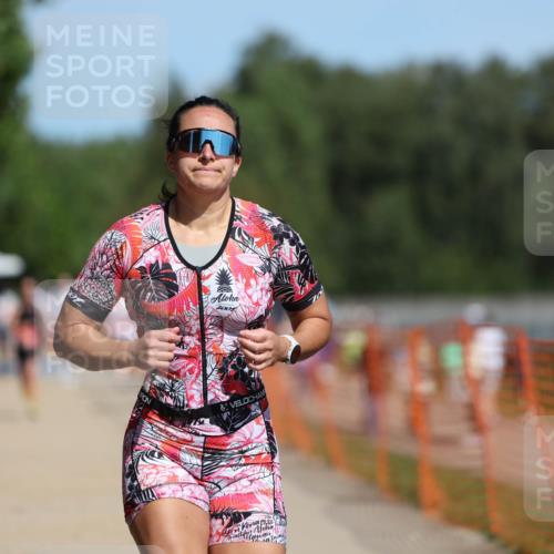 07.09.2025 - 19. Norderstedt Triathlon Michael Strokosch http://msf.ph/oto/8806165 07.09.2025 12:38:53 Laufen 195 meine-sportfotos.de