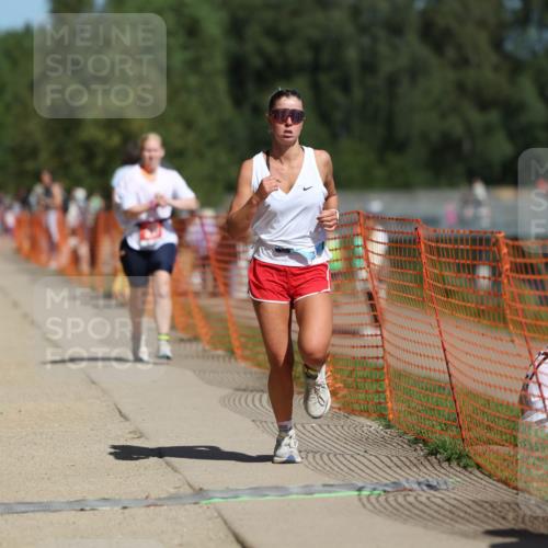 07.09.2025 - 19. Norderstedt Triathlon Michael Strokosch http://msf.ph/oto/8806225 07.09.2025 12:39:01 Laufen 165, 273, 724, 792 meine-sportfotos.de