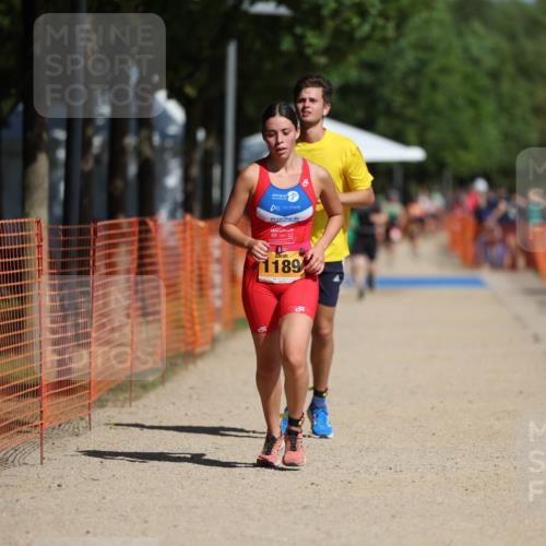 07.09.2025 - 19. Norderstedt Triathlon Michael Strokosch http://msf.ph/oto/8806241 07.09.2025 12:09:16 Laufen 228, 849, 1189 meine-sportfotos.de