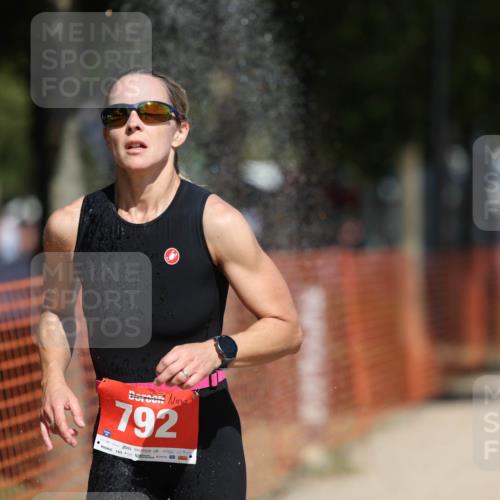 07.09.2025 - 19. Norderstedt Triathlon Michael Strokosch http://msf.ph/oto/8806293 07.09.2025 12:39:03 Laufen 165, 273, 724, 792 meine-sportfotos.de
