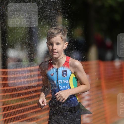 07.09.2025 - 19. Norderstedt Triathlon Michael Strokosch http://msf.ph/oto/8806382 07.09.2025 11:15:09 Laufen 98 meine-sportfotos.de