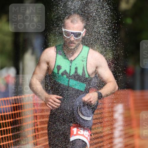07.09.2025 - 19. Norderstedt Triathlon Michael Strokosch http://msf.ph/oto/8806398 07.09.2025 12:09:40 Laufen 1195, 1383 meine-sportfotos.de