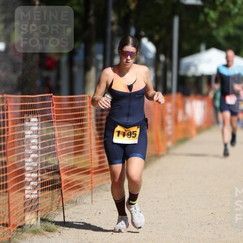07.09.2025 - 19. Norderstedt Triathlon Michael Strokosch http://msf.ph/oto/8806418 07.09.2025 12:09:46 Laufen 1195, 1319 meine-sportfotos.de