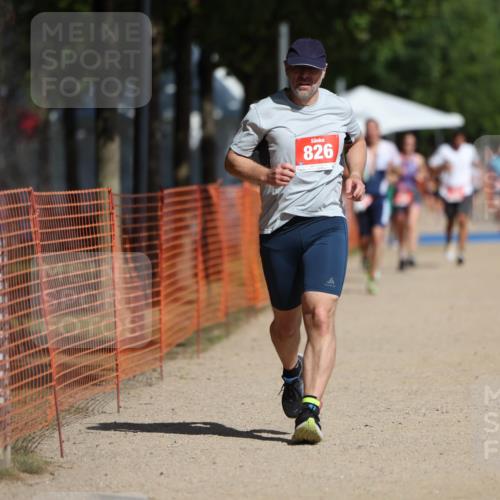 07.09.2025 - 19. Norderstedt Triathlon Michael Strokosch http://msf.ph/oto/8806712 07.09.2025 12:10:20 Laufen 826, 1164, 1279 meine-sportfotos.de