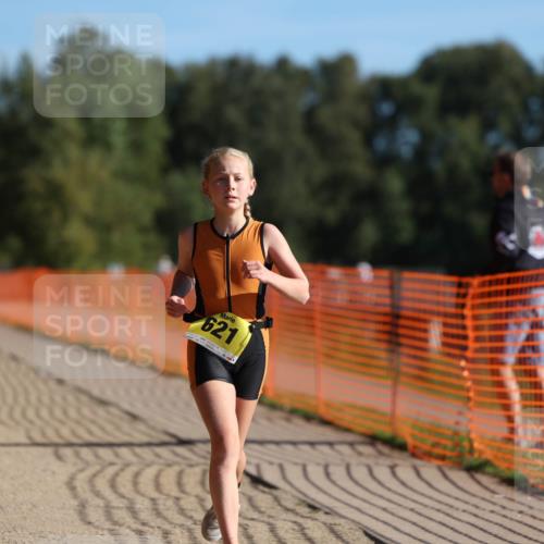 07.09.2025 - 19. Norderstedt Triathlon Michael Strokosch http://msf.ph/oto/8806716 07.09.2025 09:47:16 Laufen 621 meine-sportfotos.de