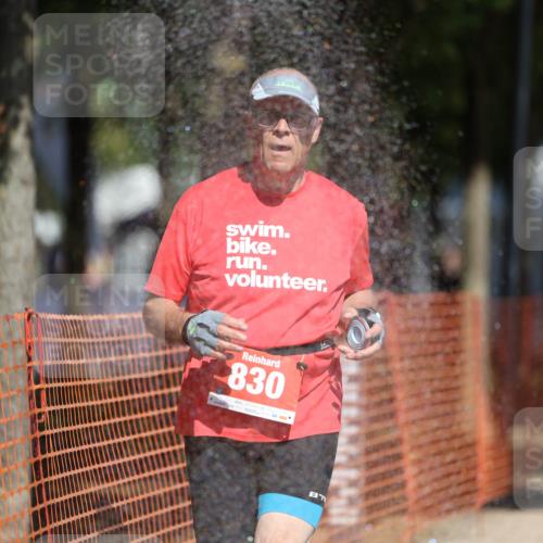 07.09.2025 - 19. Norderstedt Triathlon Michael Strokosch http://msf.ph/oto/8806831 07.09.2025 12:40:29 Laufen 146, 170, 830 meine-sportfotos.de