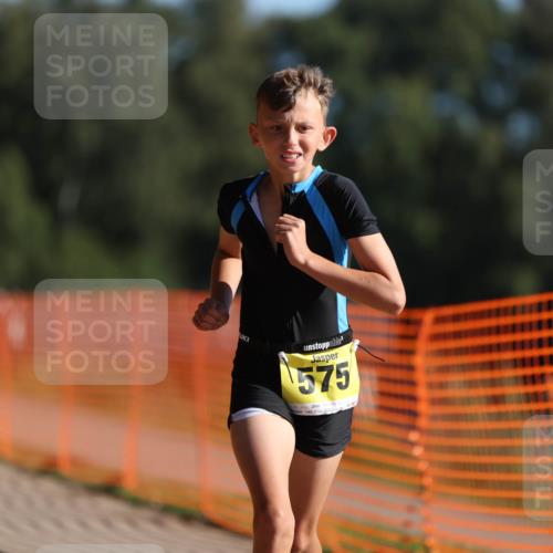07.09.2025 - 19. Norderstedt Triathlon Michael Strokosch http://msf.ph/oto/8806908 07.09.2025 09:47:39 Laufen 575 meine-sportfotos.de