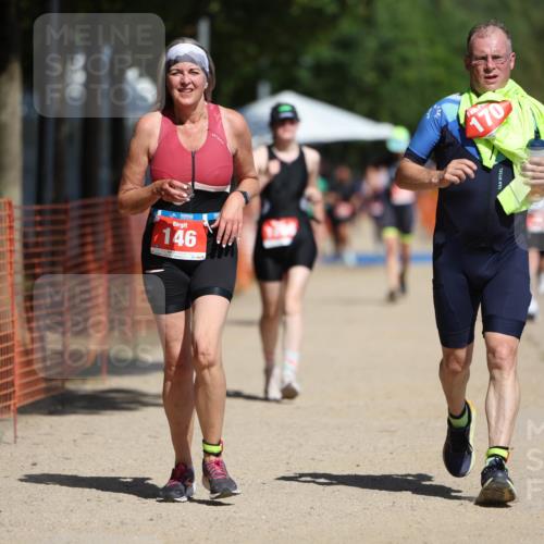 07.09.2025 - 19. Norderstedt Triathlon Michael Strokosch http://msf.ph/oto/8806910 07.09.2025 12:40:34 Laufen 146, 170, 709, 1288 meine-sportfotos.de