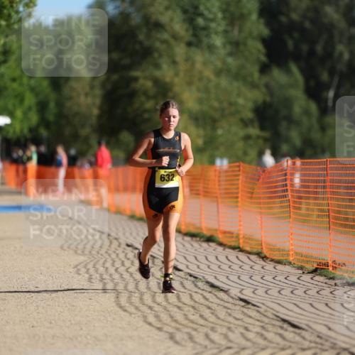 07.09.2025 - 19. Norderstedt Triathlon Michael Strokosch http://msf.ph/oto/8806963 07.09.2025 09:47:44 Laufen 575, 632 meine-sportfotos.de