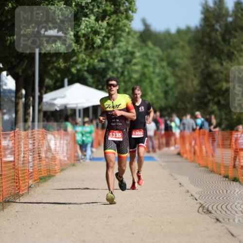 07.09.2025 - 19. Norderstedt Triathlon Michael Strokosch http://msf.ph/oto/8807013 07.09.2025 11:29:20 Laufen 1335, 1355 meine-sportfotos.de