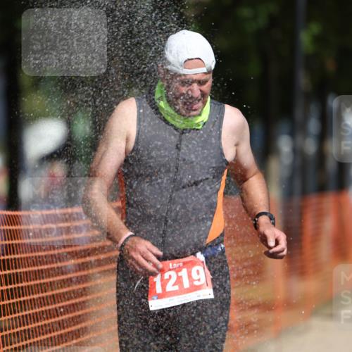 07.09.2025 - 19. Norderstedt Triathlon Michael Strokosch http://msf.ph/oto/8807116 07.09.2025 12:11:36 Laufen 719, 1219 meine-sportfotos.de