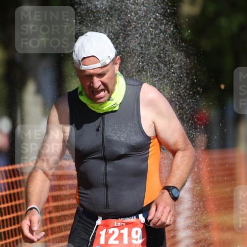 07.09.2025 - 19. Norderstedt Triathlon Michael Strokosch http://msf.ph/oto/8807122 07.09.2025 12:11:36 Laufen 719, 1219 meine-sportfotos.de