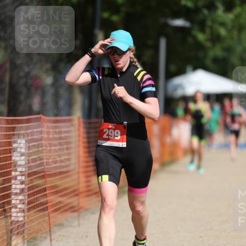 07.09.2025 - 19. Norderstedt Triathlon Michael Strokosch http://msf.ph/oto/8807225 07.09.2025 12:12:20 Laufen 299 meine-sportfotos.de