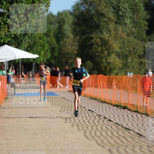 07.09.2025 - 19. Norderstedt Triathlon Michael Strokosch http://msf.ph/oto/8807306 07.09.2025 09:48:24 Laufen 580, 610, 631 meine-sportfotos.de