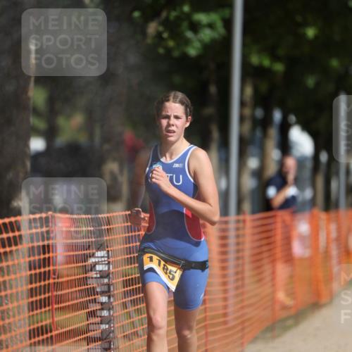 07.09.2025 - 19. Norderstedt Triathlon Michael Strokosch http://msf.ph/oto/8807408 07.09.2025 11:30:22 Laufen 1185 meine-sportfotos.de