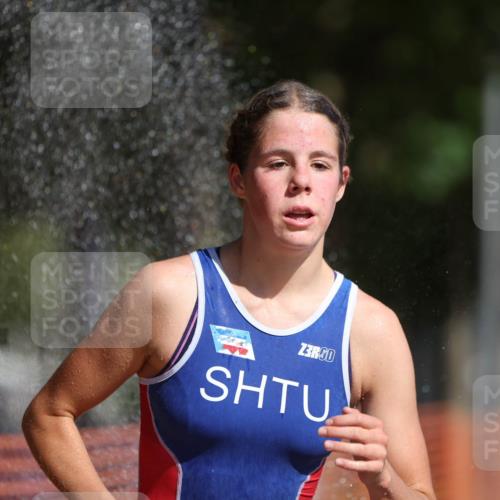 07.09.2025 - 19. Norderstedt Triathlon Michael Strokosch http://msf.ph/oto/8807461 07.09.2025 11:30:24 Laufen 1185 meine-sportfotos.de