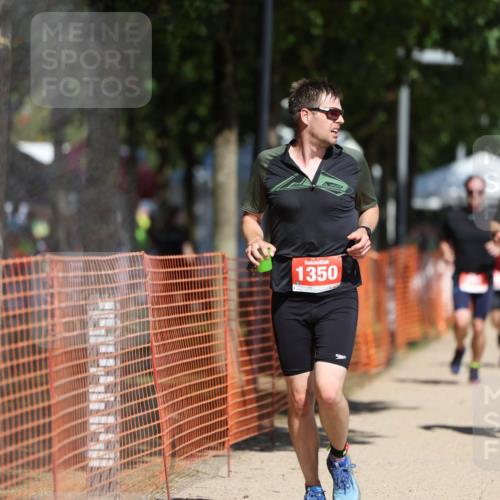 07.09.2025 - 19. Norderstedt Triathlon Michael Strokosch http://msf.ph/oto/8807521 07.09.2025 12:41:33 Laufen 164, 287, 823, 846, 1350 meine-sportfotos.de