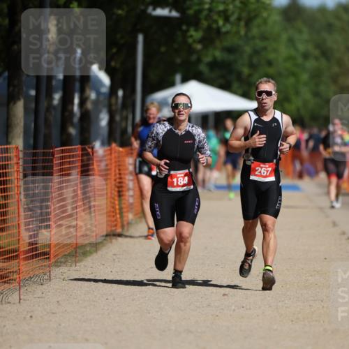 07.09.2025 - 19. Norderstedt Triathlon Michael Strokosch http://msf.ph/oto/8807534 07.09.2025 12:13:15 Laufen 184, 229, 267 meine-sportfotos.de