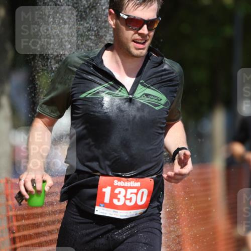 07.09.2025 - 19. Norderstedt Triathlon Michael Strokosch http://msf.ph/oto/8807590 07.09.2025 12:41:35 Laufen 164, 287, 823, 846, 1350 meine-sportfotos.de