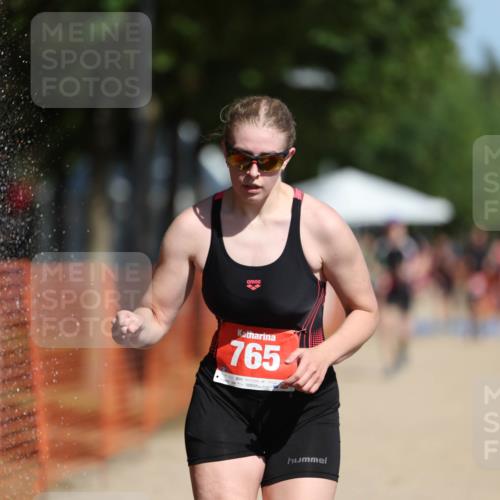 07.09.2025 - 19. Norderstedt Triathlon Michael Strokosch http://msf.ph/oto/8807653 07.09.2025 12:13:33 Laufen 765, 1161, 1182 meine-sportfotos.de