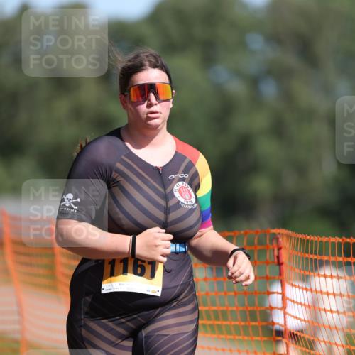 07.09.2025 - 19. Norderstedt Triathlon Michael Strokosch http://msf.ph/oto/8807671 07.09.2025 12:13:36 Laufen 306, 765, 1161, 1182 meine-sportfotos.de
