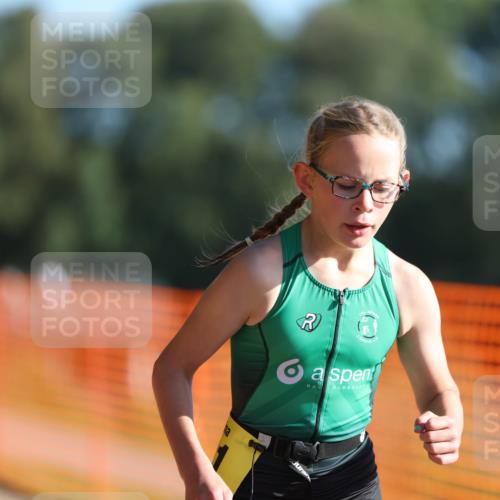 07.09.2025 - 19. Norderstedt Triathlon Michael Strokosch http://msf.ph/oto/8807684 07.09.2025 09:49:08 Laufen 560, 578, 581 meine-sportfotos.de