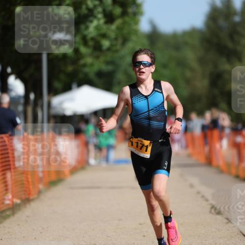 07.09.2025 - 19. Norderstedt Triathlon Michael Strokosch http://msf.ph/oto/8807739 07.09.2025 11:31:13 Laufen 196, 1171 meine-sportfotos.de